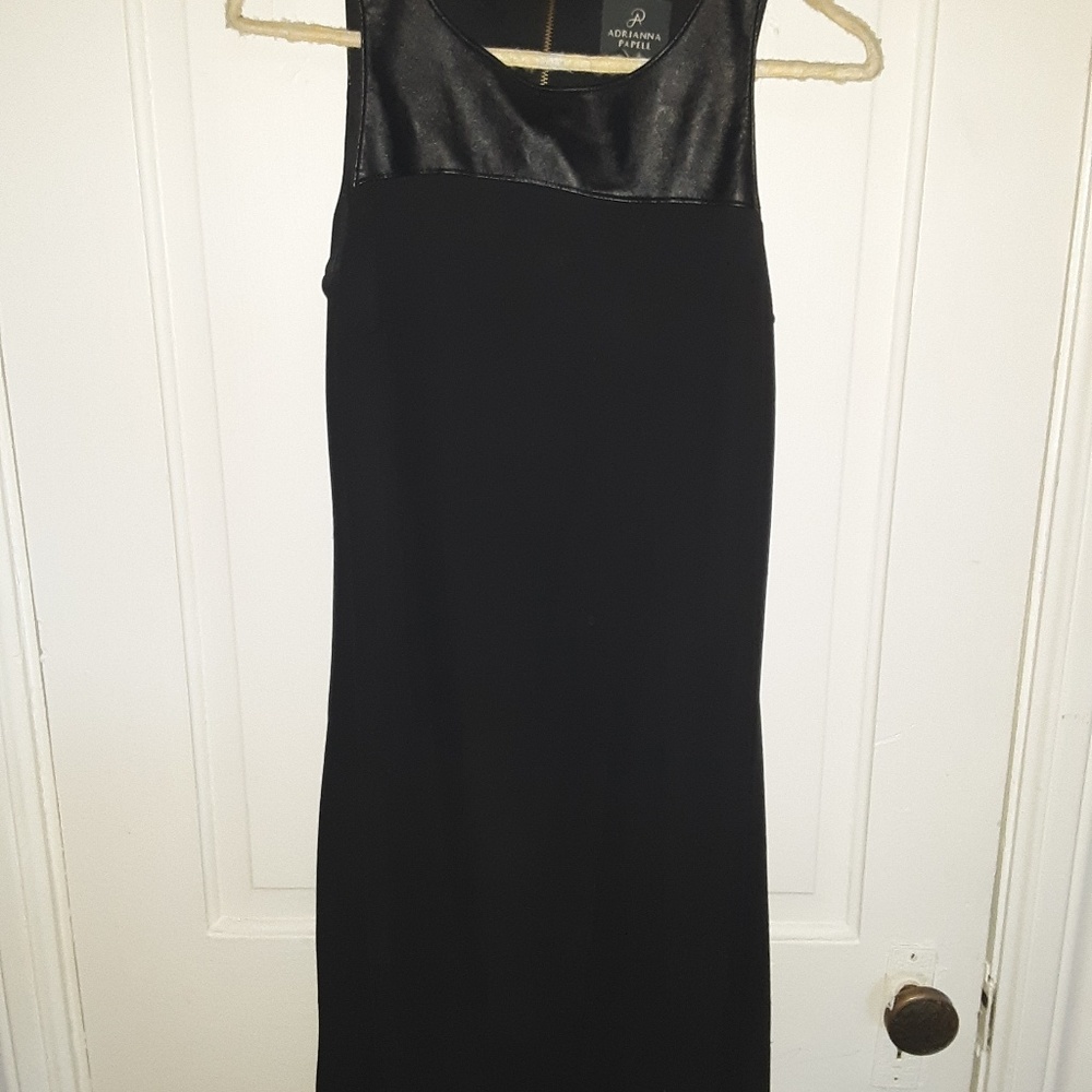 Adrianna Papell Black Dress Sleeveless
